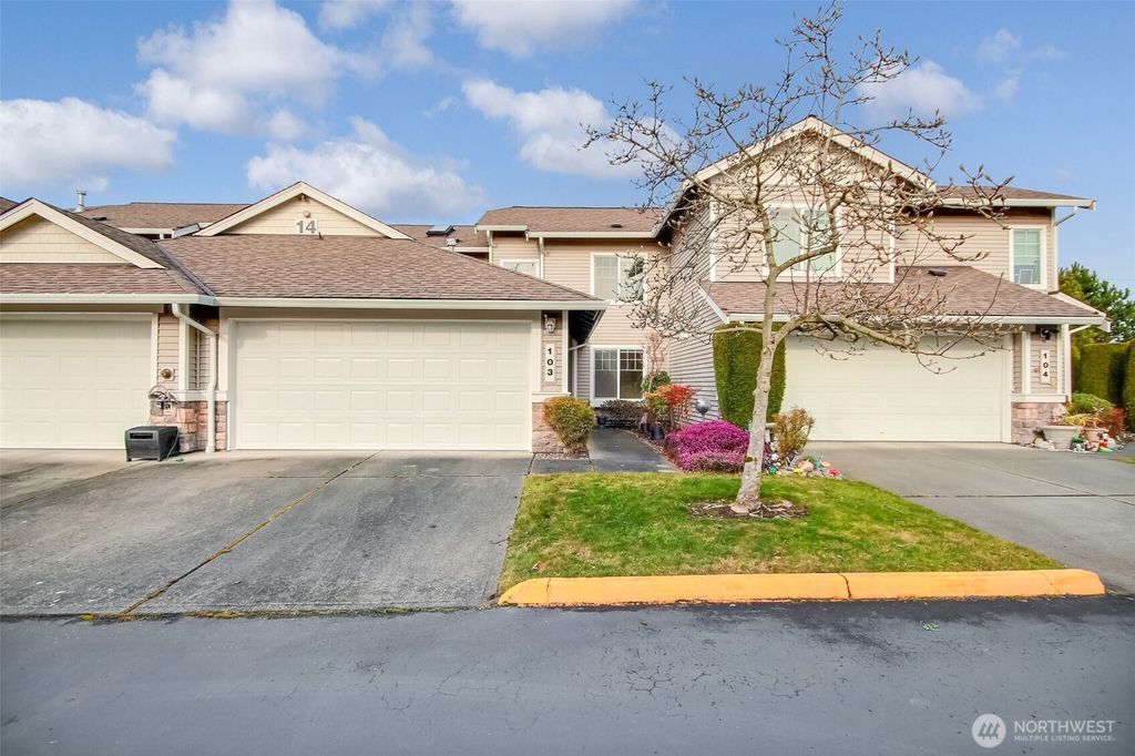 Photo of 5909 Panorama Drive SE #14-103, Auburn, WA 98092 (MLS # 2425830)