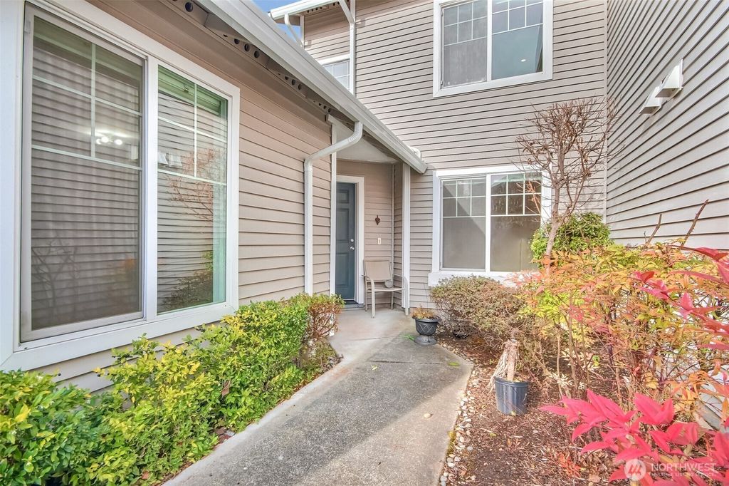 Photo of 5909 Panorama Drive SE #14-103, Auburn, WA 98092 (MLS # 2425830)
