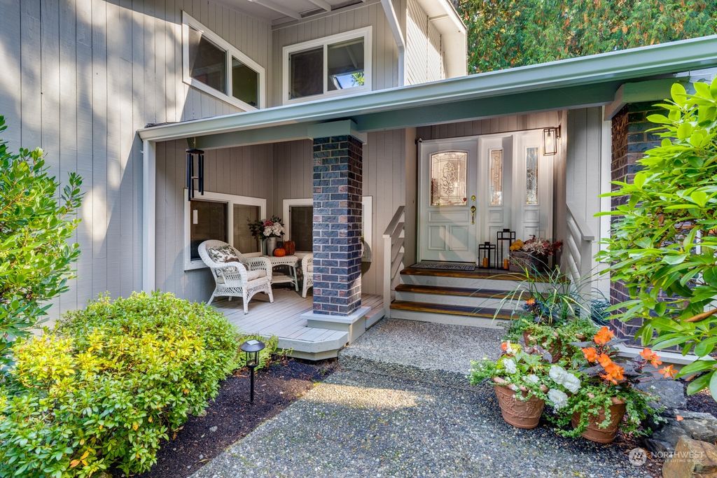 Photo of 13221 51st Place W, Edmonds, WA 98026 (MLS # 2169328)