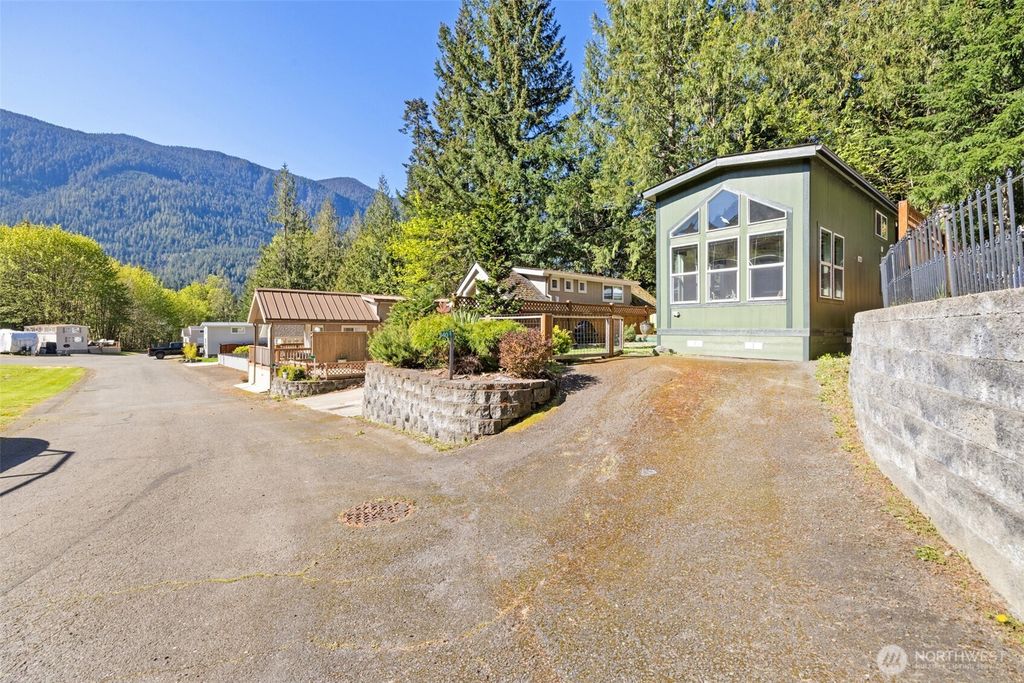 Photo of 140 Jnell Lane, Port Angeles, WA 98363 (MLS # 2514096)