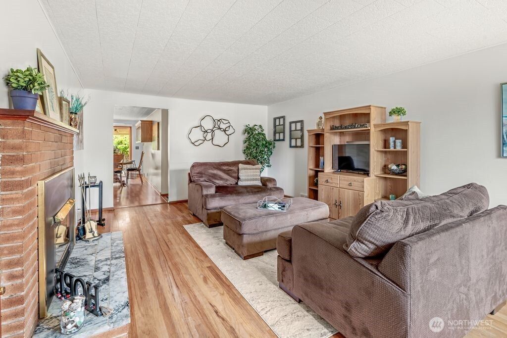 Photo of 24602 Marine View Drive S, Des Moines, WA 98198 (MLS # 2391911)