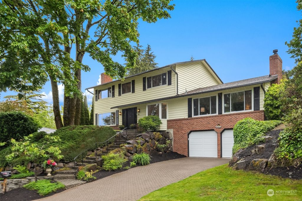 Photo of 4412 153rd Avenue SE, Bellevue, WA 98006 (MLS # 2244443)