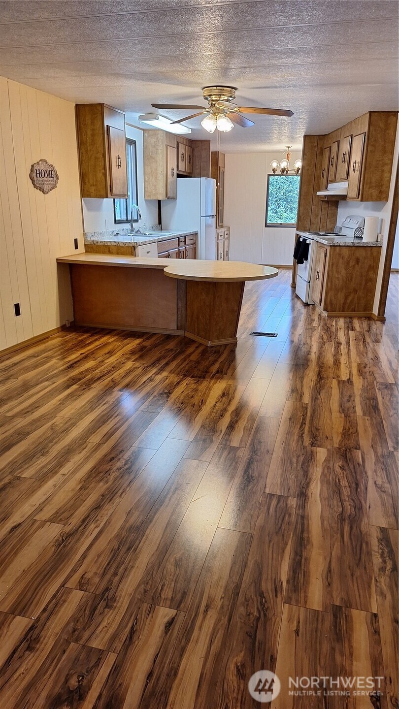 5714 118th Avenue Ct 15