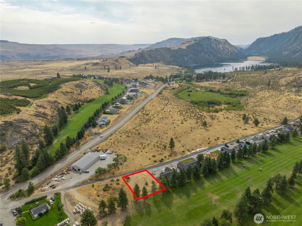 Photo of 103 Golf Course Dr. Dr, Pateros, WA 98846 (MLS # 2491970)