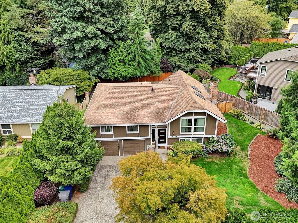 Photo of 14248 92nd Place NE, Kirkland, WA 98034 (MLS # 2422280)