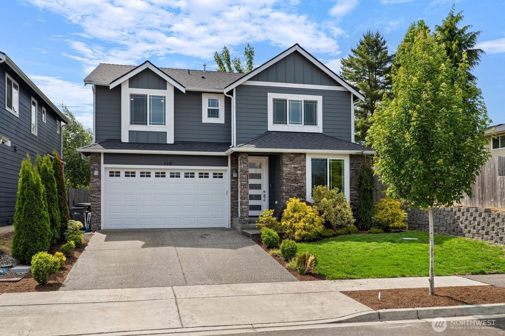 Photo of 110 101st Avenue SE, Lake Stevens, WA 98258 (MLS # 2390618)