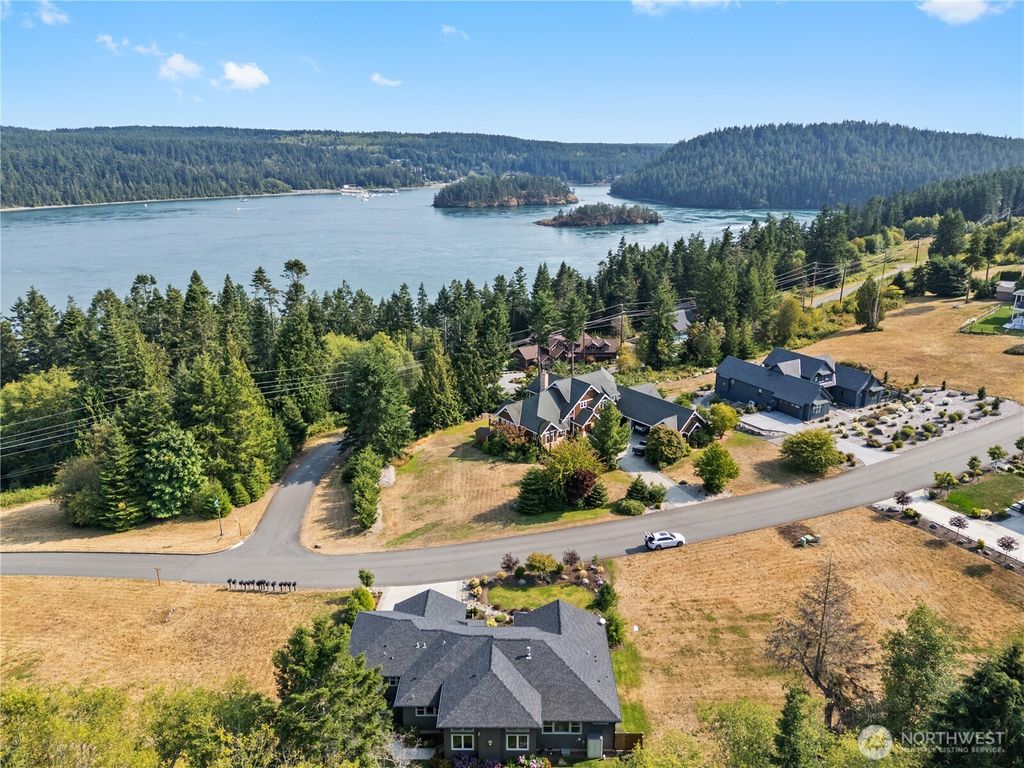 Photo of 15672 N Deception Shores Drive, Anacortes, WA 98221 (MLS # 2473078)