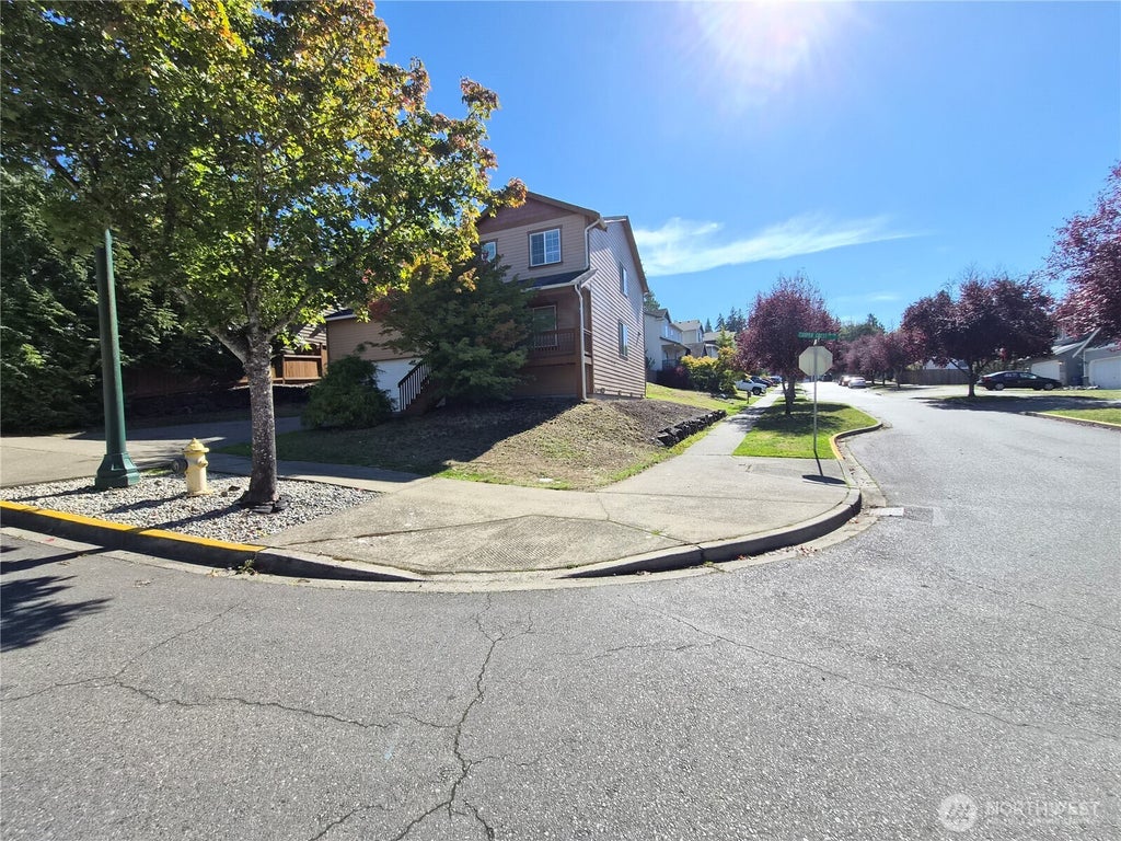 Photo of 3905 Cooper Crest Drive NW, Olympia, WA 98502 (MLS # 2589164)