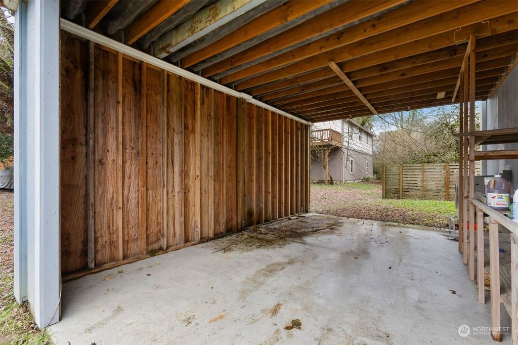 Photo of 7925 Pine Avenue SE, Snoqualmie, WA 98065 (MLS # 2316949)