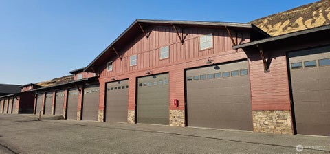 Photo of 9532 NW Ridgeview Drive #36, Quincy, WA 98848 (MLS # 2571883)
