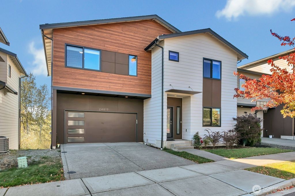 Photo of 24817 123rd Place SE, Kent, WA 98030 (MLS # 2444972)