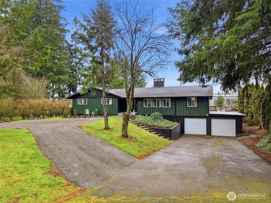 Photo of 216 Shadow Lane NE, Olympia, WA 98506 (MLS # 2468956)