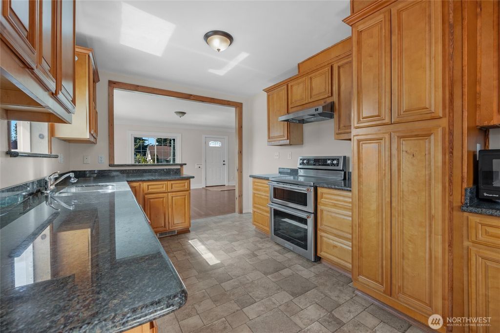 Photo of 1531 Virginia Avenue #1, Everett, WA 98201 (MLS # 2358551)