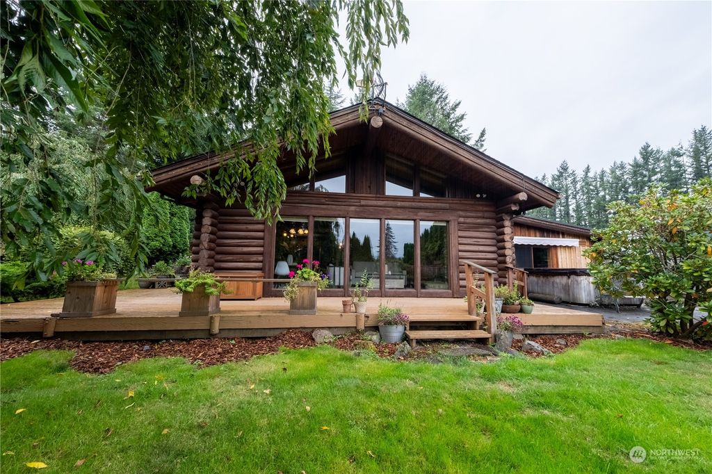 Photo of 12633 265th Avenue SE, Monroe, WA 98272 (MLS # 2164239)