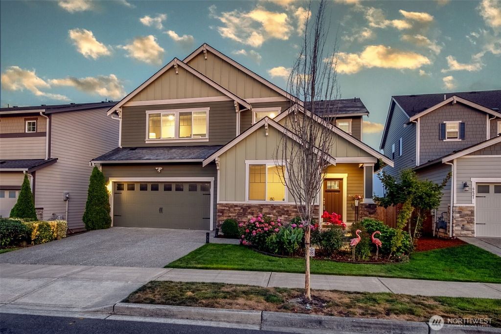 Photo of 6627 S 298th Place, Auburn, WA 98001 (MLS # 2425941)