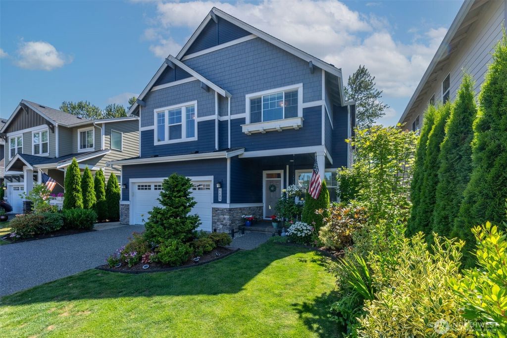 Photo of 4405 31st Avenue SE, Everett, WA 98203 (MLS # 2353830)