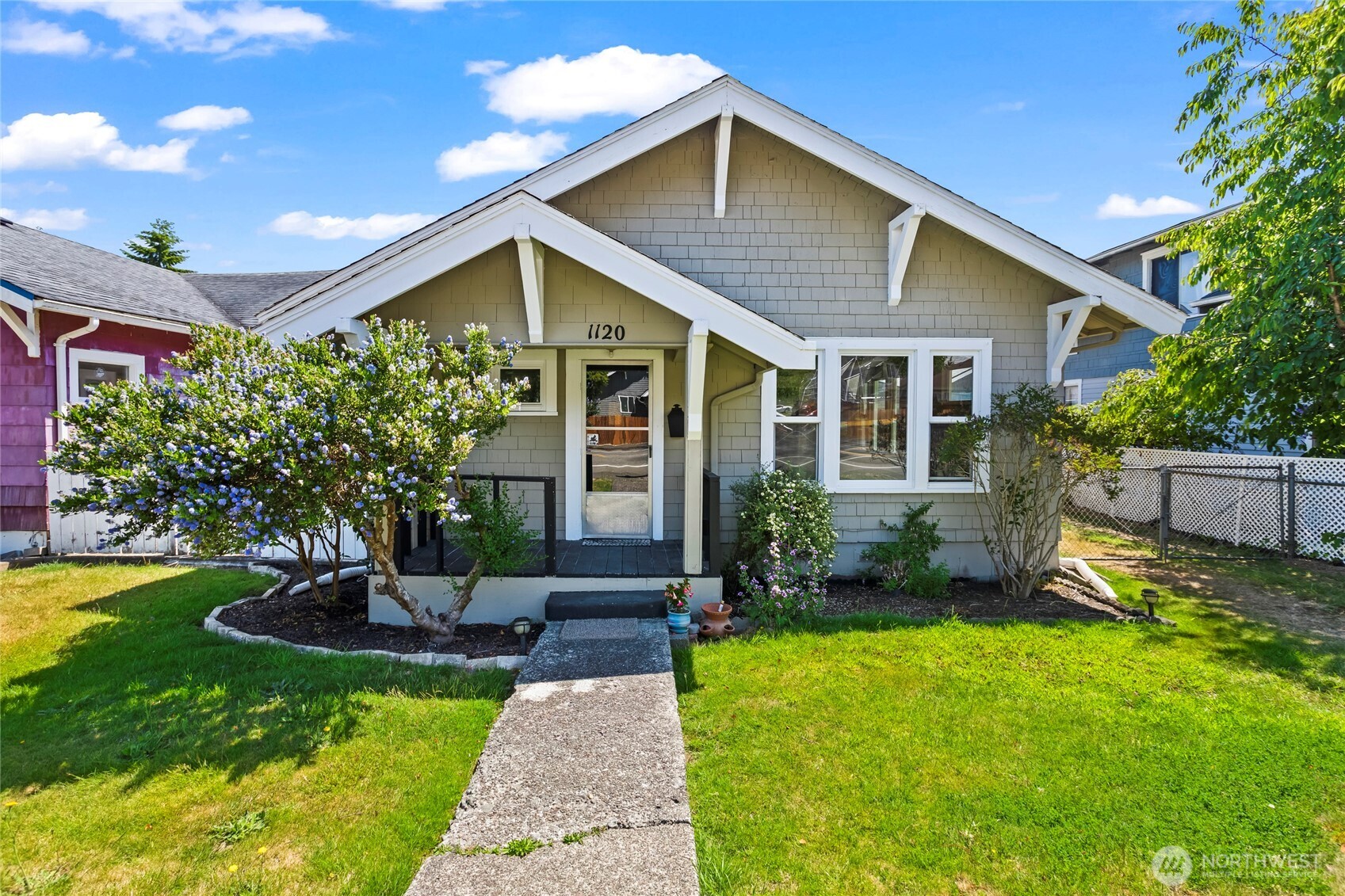 1120 Lincoln Street