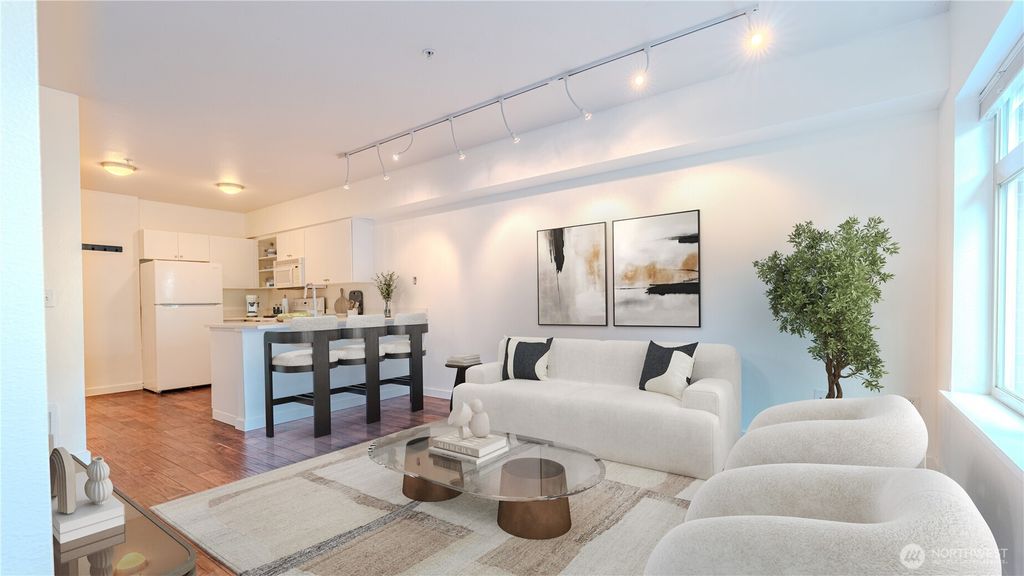 Photo of 1620 Belmont Avenue #226, Seattle, WA 98122 (MLS # 2429278)