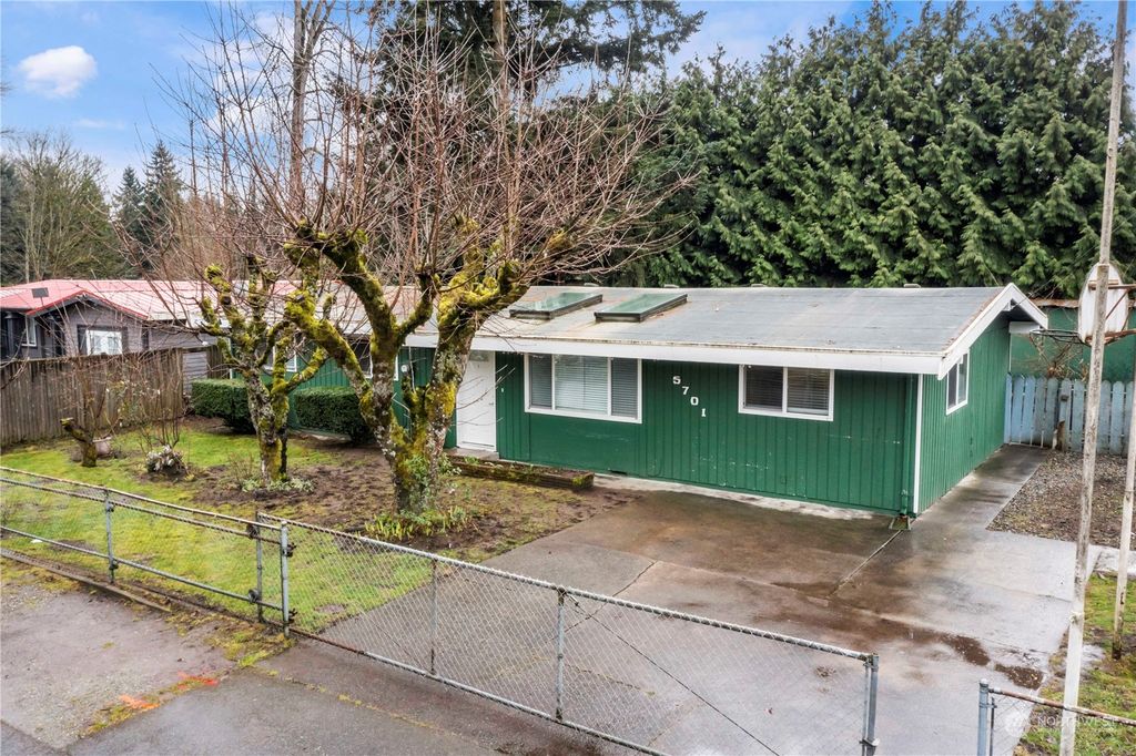 Photo of 5701 S Pamela Drive, Tukwila, WA 98178 (MLS # 2200930)