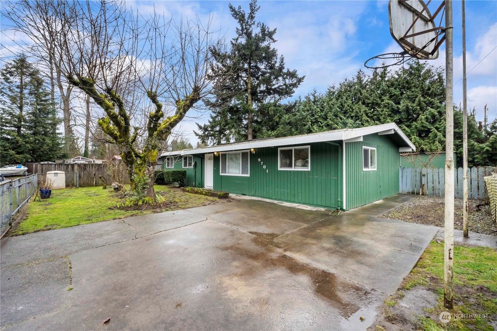 Photo of 5701 S Pamela Drive, Tukwila, WA 98178 (MLS # 2200930)