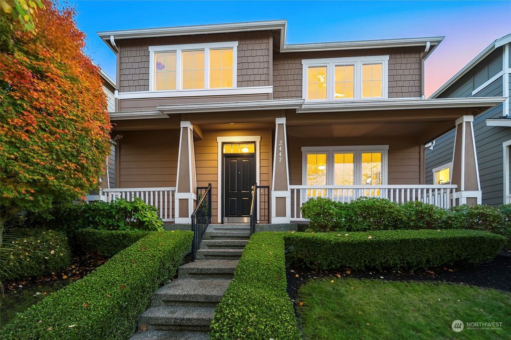 Photo of 2447 NE Larchmount Street, Issaquah, WA 98029 (MLS # 2179175)