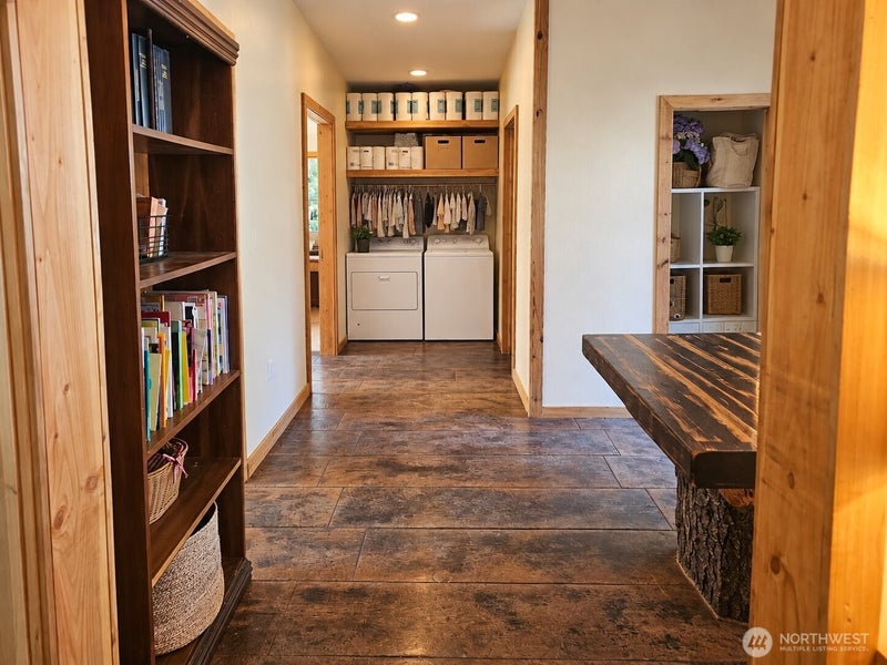 218 Bowen Road 84