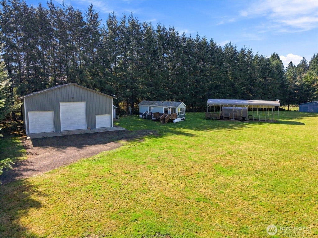 Photo of 104 Moonlight Lane, Silver Creek, WA 98585 (MLS # 2588984)
