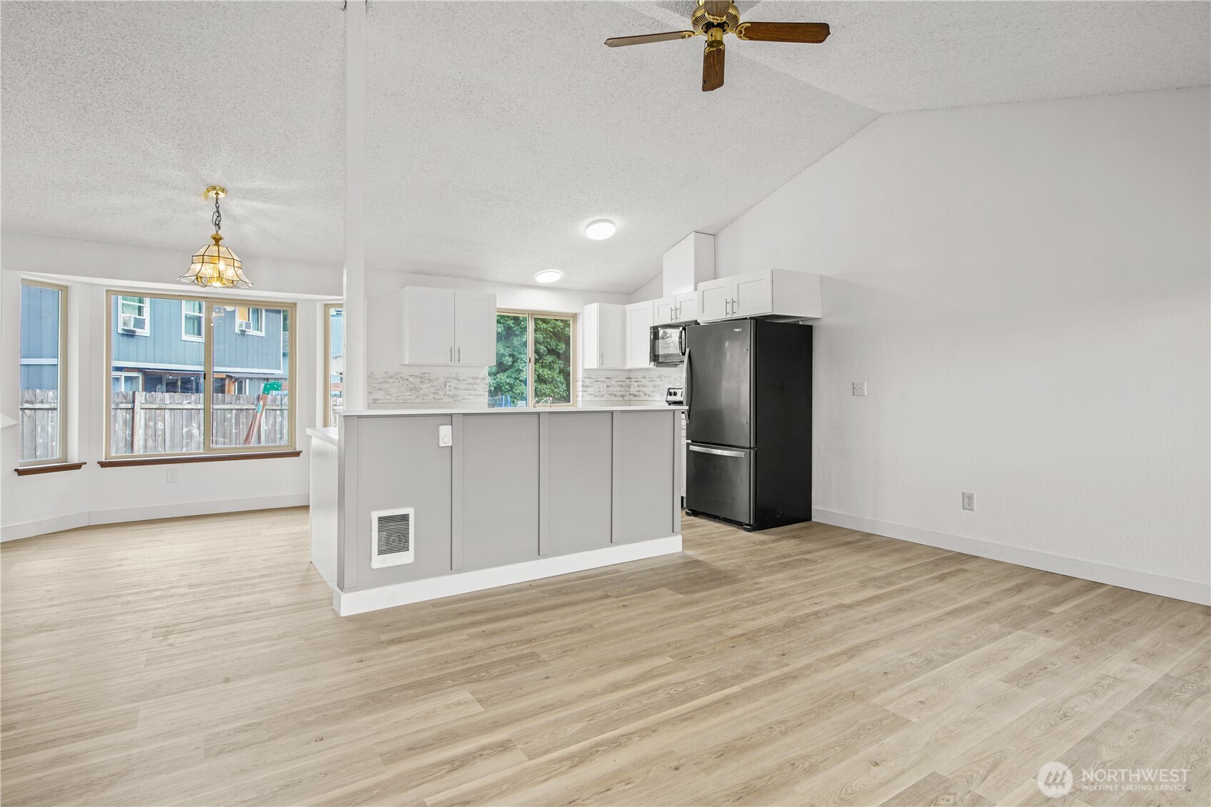 2110 148th Street E