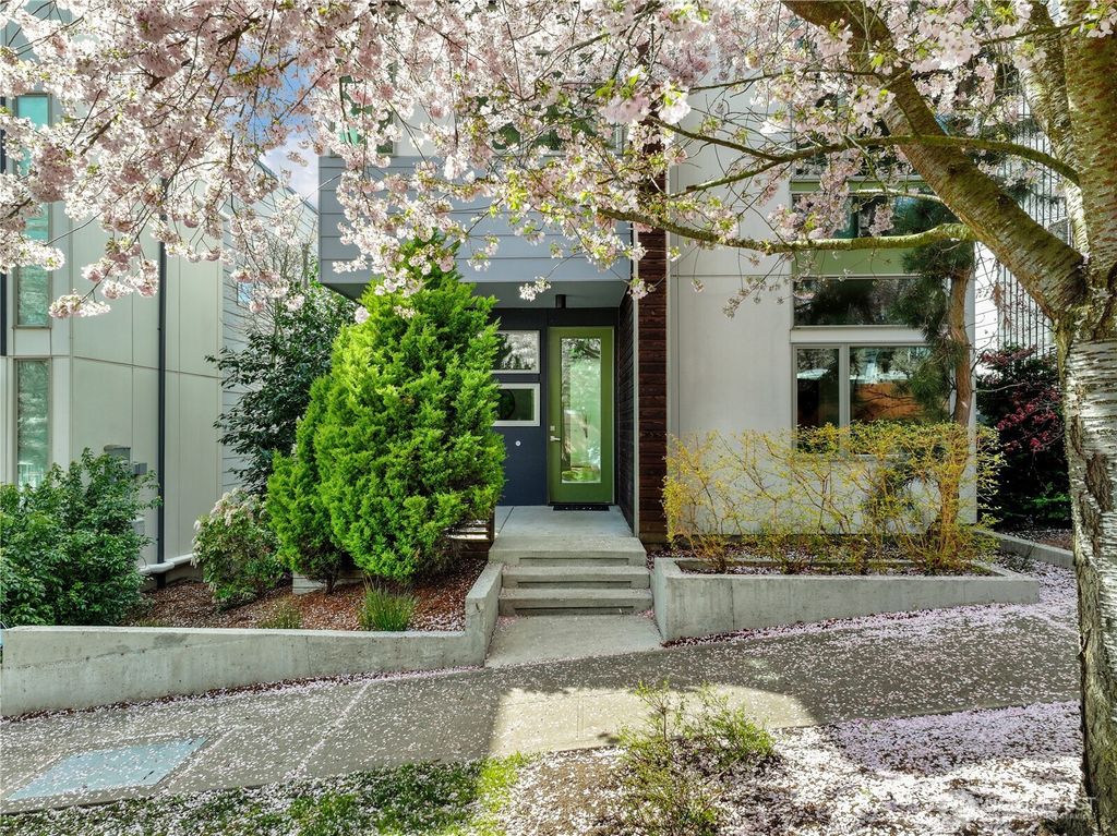 Photo of 4433 33rd Avenue S, Seattle, WA 98108 (MLS # 2353811)