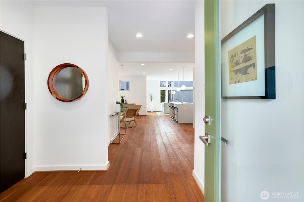 Photo of 4433 33rd Avenue S, Seattle, WA 98108 (MLS # 2353811)