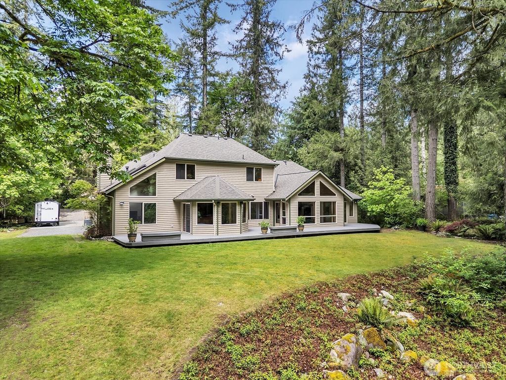 Photo of 44611 SE 72nd Street, Snoqualmie, WA 98065 (MLS # 2379646)