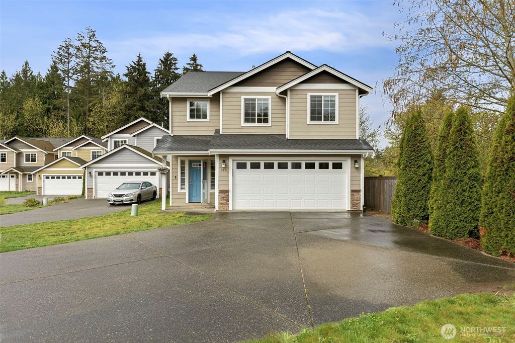 Photo of 744 Courage Court, Port Orchard, WA 98366 (MLS # 2507862)