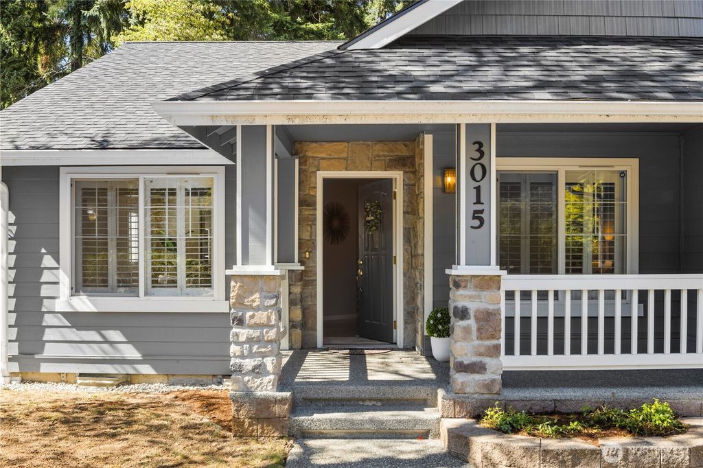 Photo of 3015 164th Avenue NE, Bellevue, WA 98008 (MLS # 2429485)