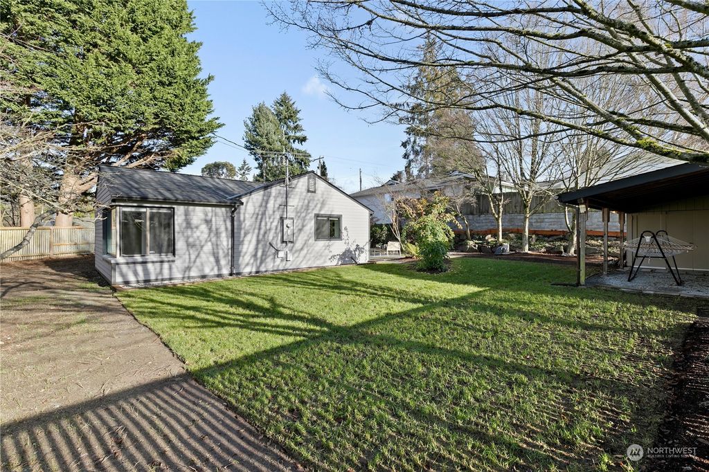 Photo of 305 NE 170th Street, Shoreline, WA 98155 (MLS # 2315062)