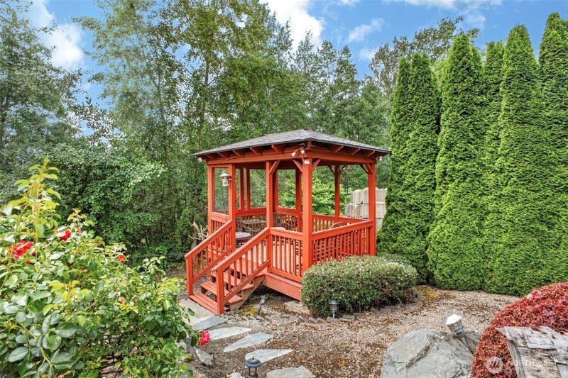 4381 Harborview Drive