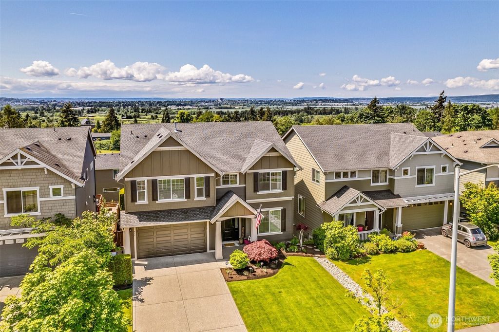 Photo of 912 77th Drive SE, Lake Stevens, WA 98258 (MLS # 2381264)
