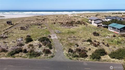Photo of 35009 G Street, Ocean Park, WA 98640 (MLS # 2517816)