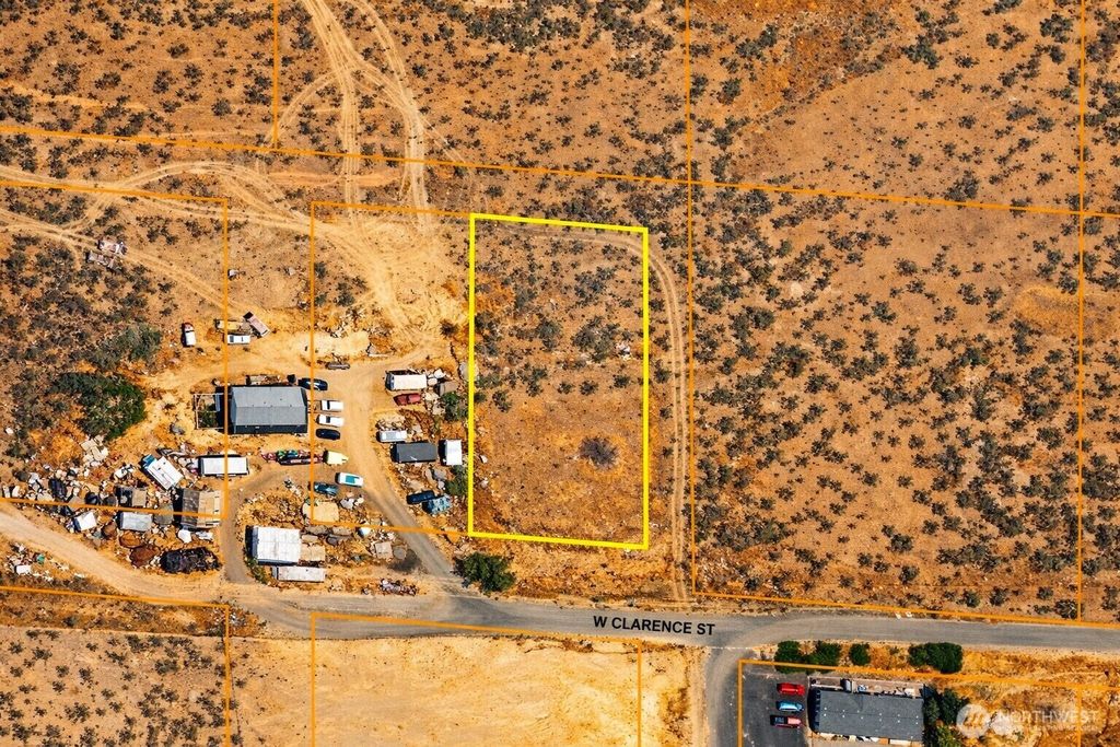 Photo of 0 W Clarence Street, Lind, WA 99341 (MLS # 2483286)