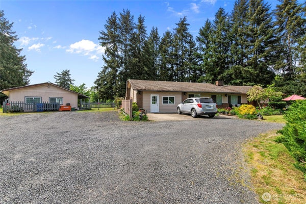 3903 HARRISON AVE, CENTRALIA, WA 98531 - Image 91d2e7ea5f0e28c1a1d4bfa445d45ec5/3106560341