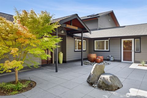Photo of 640 Vista Drive, Tacoma, WA 98465 (MLS # 2413915)