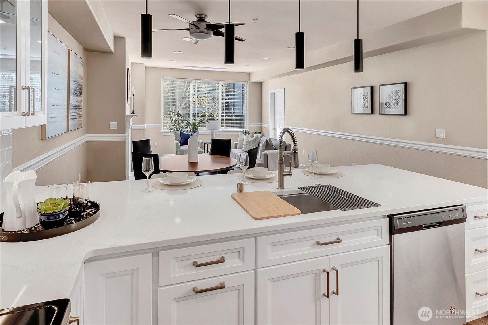 6831 NE 170th Street 206