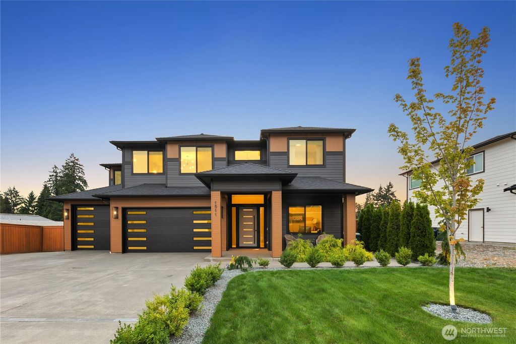 Photo of 1511 17th Avenue, Milton, WA 98354 (MLS # 2431175)