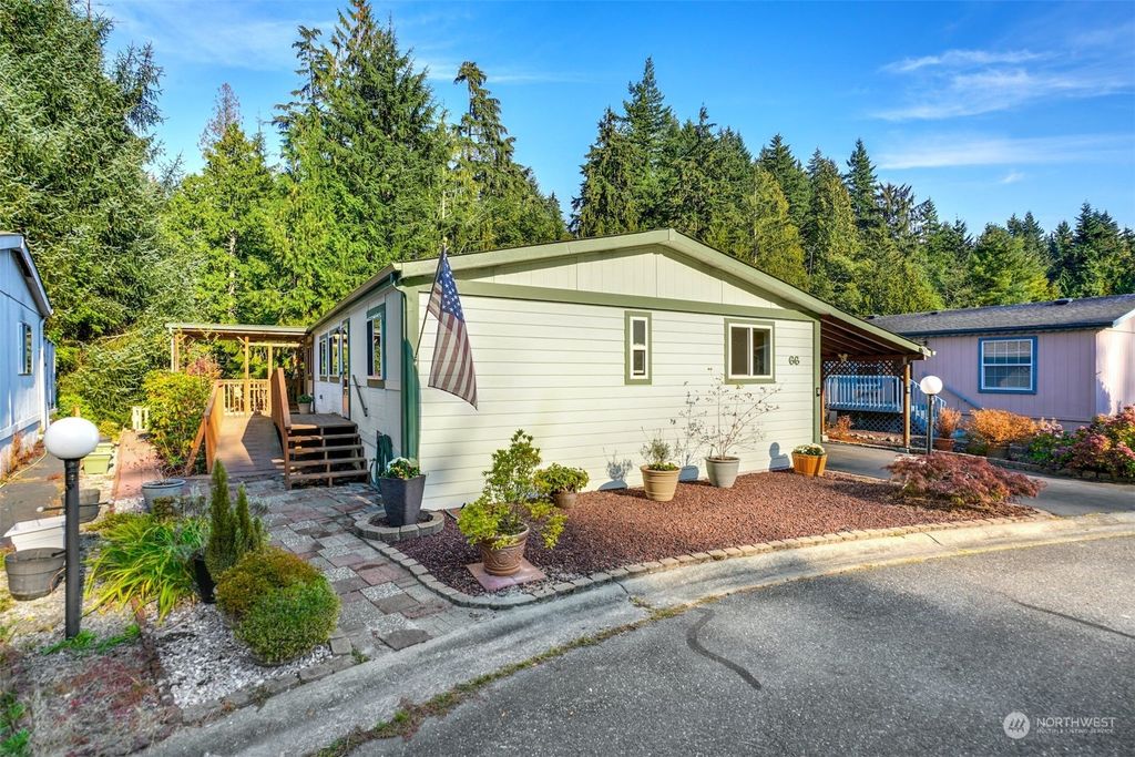 Photo of 5810 Fleming Street #66, Everett, WA 98203 (MLS # 2044178)