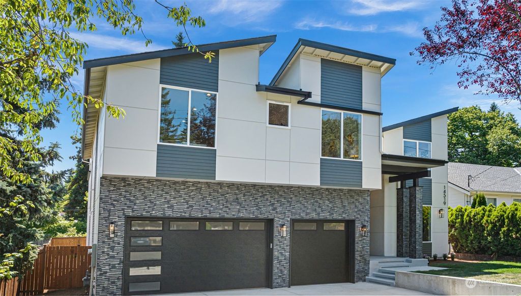 Photo of 14519 SE 14th Street, Bellevue, WA 98007 (MLS # 2150794)