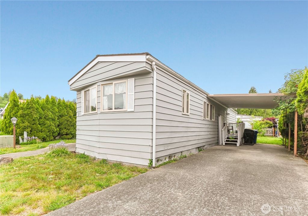 Photo of 212 Old Owen Road #7, Sultan, WA 98294 (MLS # 2373983)
