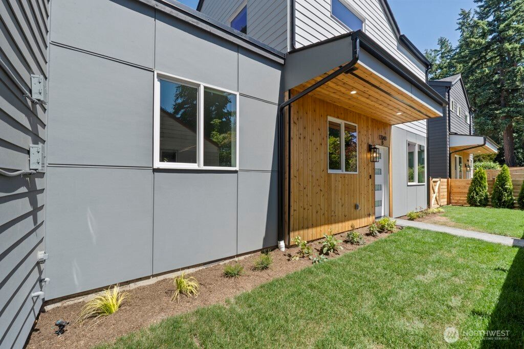 Photo of 12048 5th Avenue NE #B, Seattle, WA 98125 (MLS # 2441309)