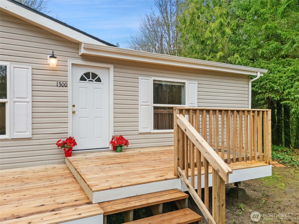 Photo of 1300 Flower Avenue, Port Orchard, WA 98366 (MLS # 2467416)