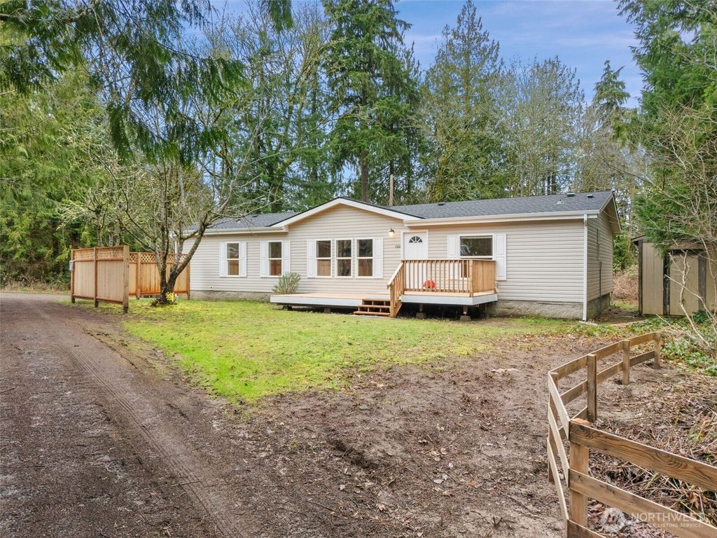 Photo of 1300 Flower Avenue, Port Orchard, WA 98366 (MLS # 2467416)