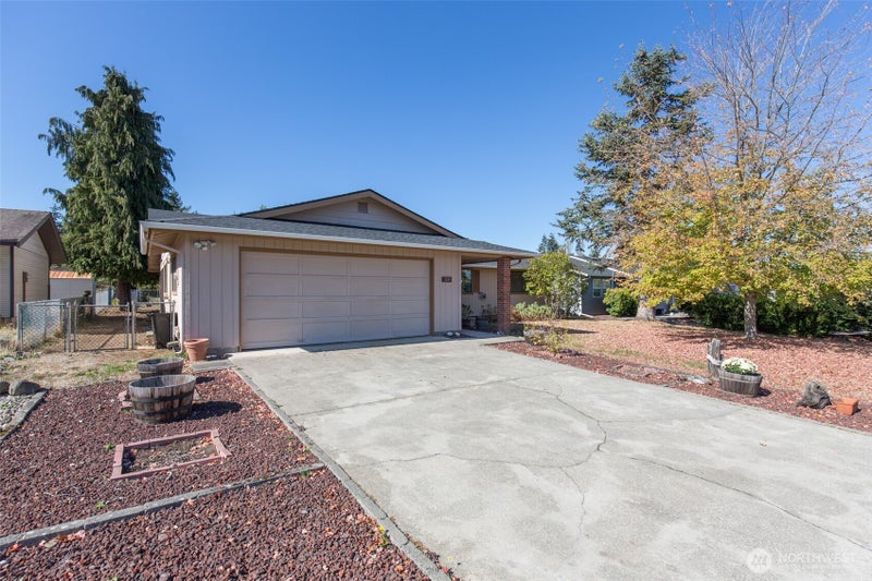 309 N Honeycomb Circle