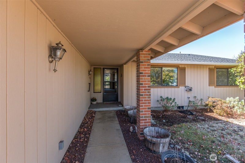 309 N Honeycomb Circle
